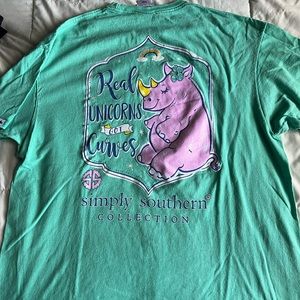 Simply Southern T-Shirt. Size XL.